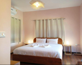 Cosy Cottage Farm stay Saunphueng
